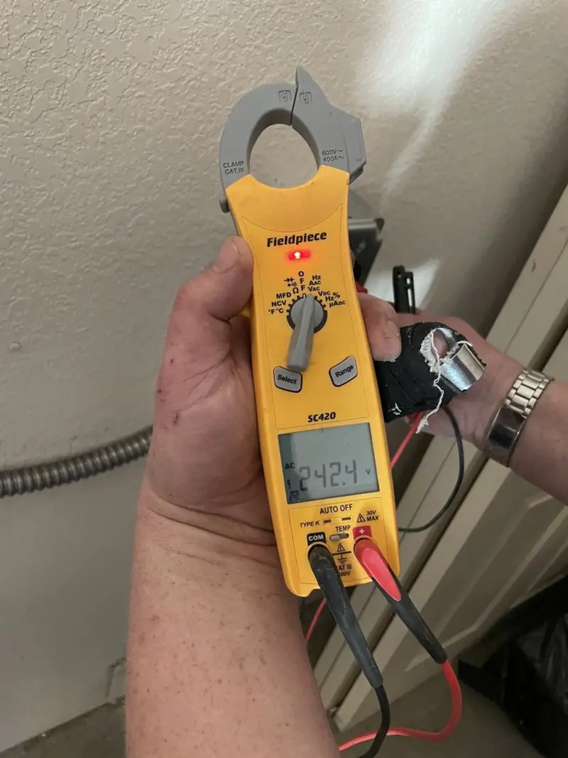 Voltage testing with clamp meter during Generator Installation in Victorville